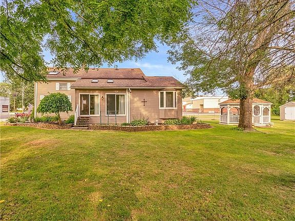 4th image of this home