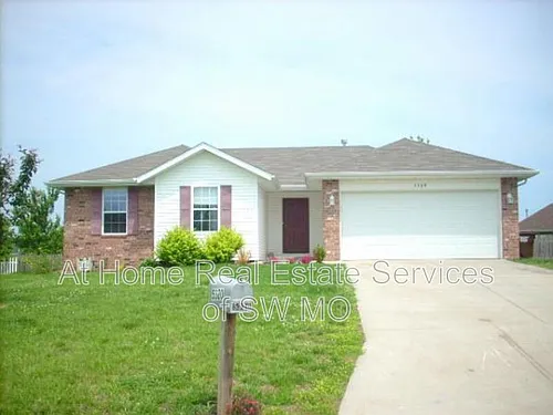 5320 S Hutchinson Ct Photo 1