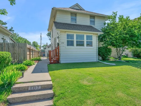 2152 6th Street Ct, East Moline, IL 61244