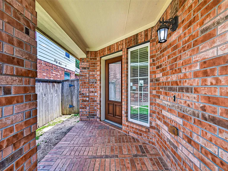 24431 Ranchwood Springs Ln — Photo 4