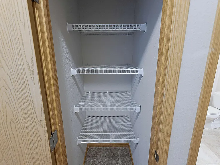 Gateway Park Apartments — Photo 44