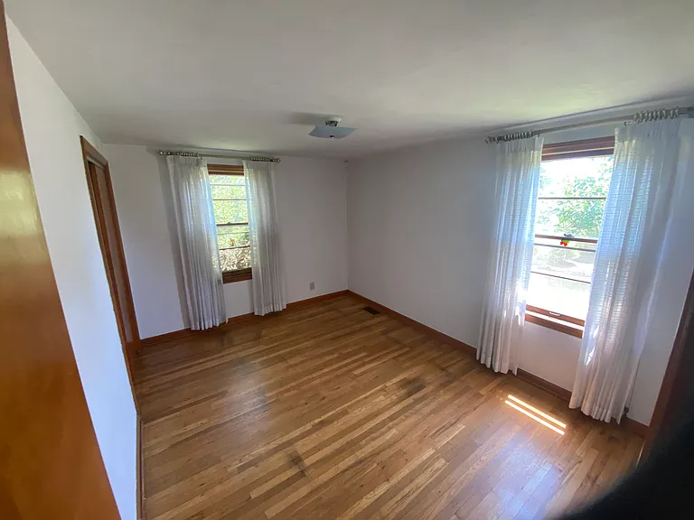 5920 Island Dr NW — Photo 5