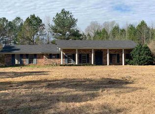 2172 Rocky Falls Rd, Hazlehurst, MS 39083