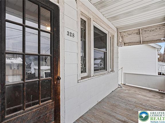 4th image of 328 W Abbott St