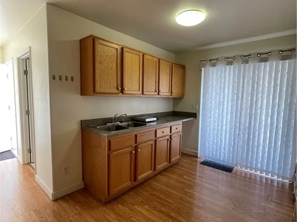 5726 1/2 Rocket St, Lakewood, CA 90713