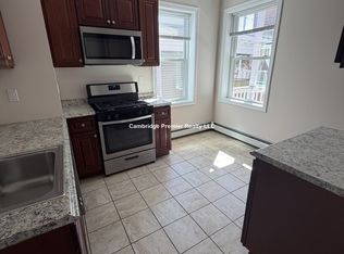 280 Brookline St APT 2, Cambridge, MA 02139