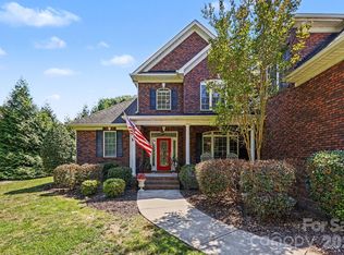 163 Evening Shadow Rd, Lake Wylie, SC 29710
