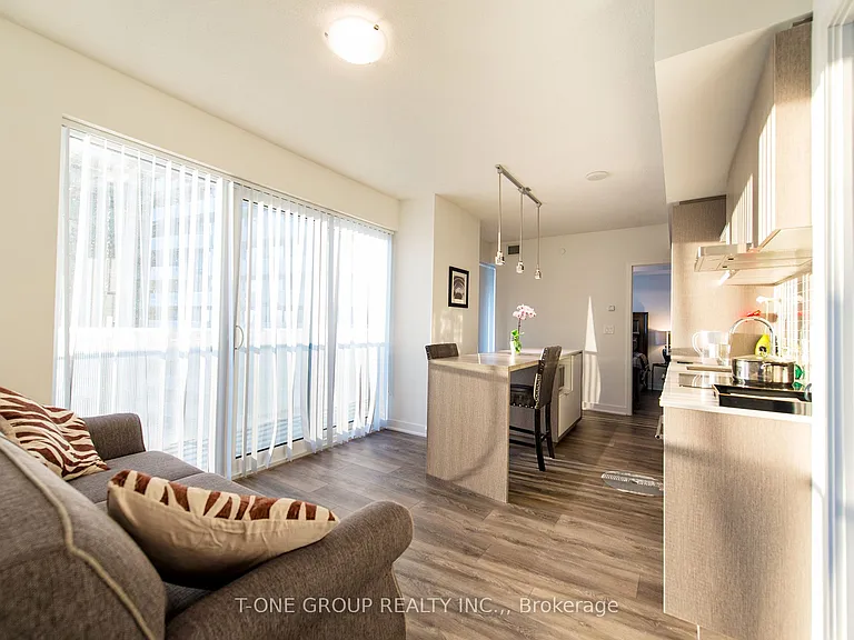 88 Harbour St #2610 — Photo 4