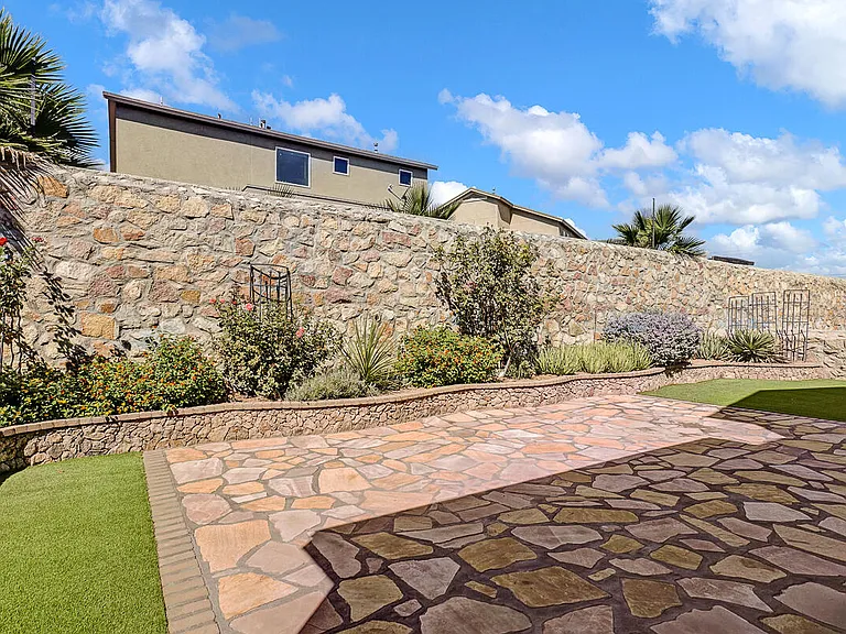 11381 S Ranch Ct — Photo 14