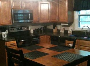 36 Blankey Branch Rd, Beattyville, KY 41311