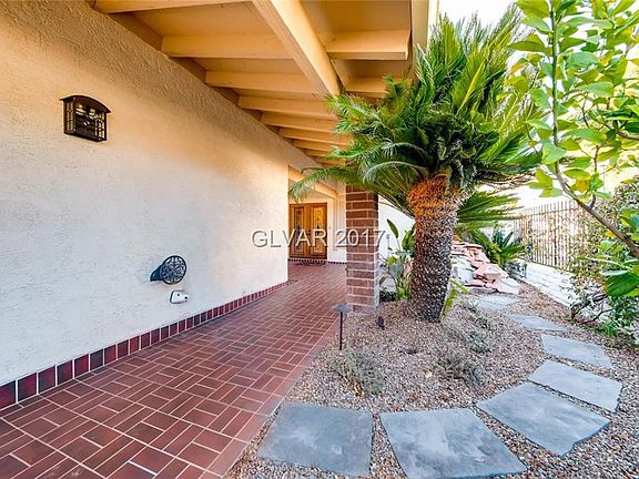 4th image of 2200 Plaza De La Candela