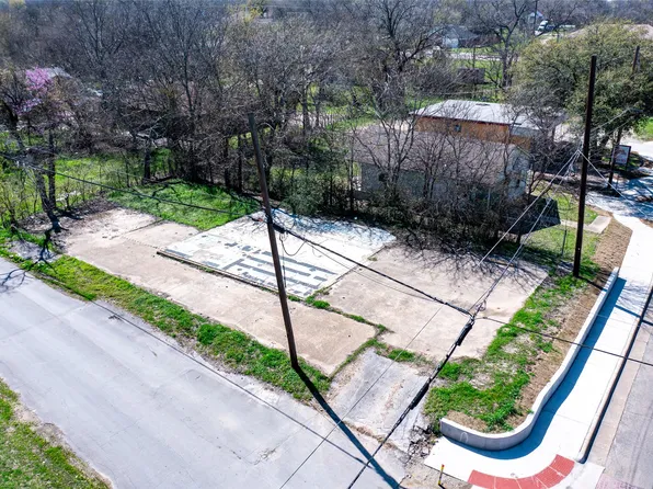301 W Grove St, Terrell, TX 75160