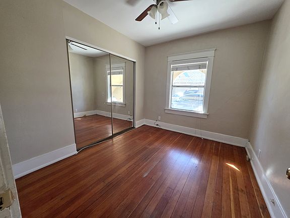 3rd image of 521 N Pomona Ave APT 3
