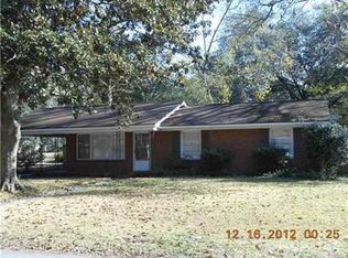 8606 W Creighton Pl, Savannah, GA 31406