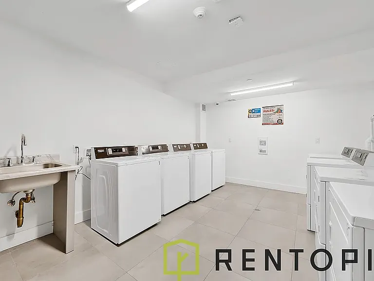 2175 Bergen St #604B — Photo 15