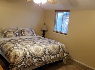 1393 Sycamore Ave, Tustin, CA 92780