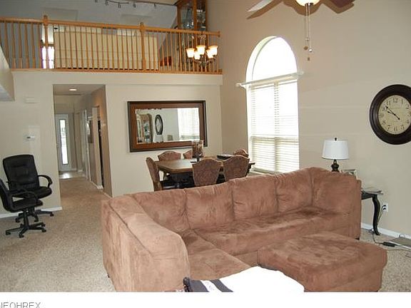 4th image of 4074 Falconswalk Ct