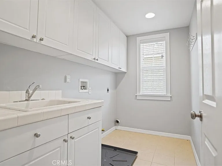 23930 Windward Ln — Photo 20