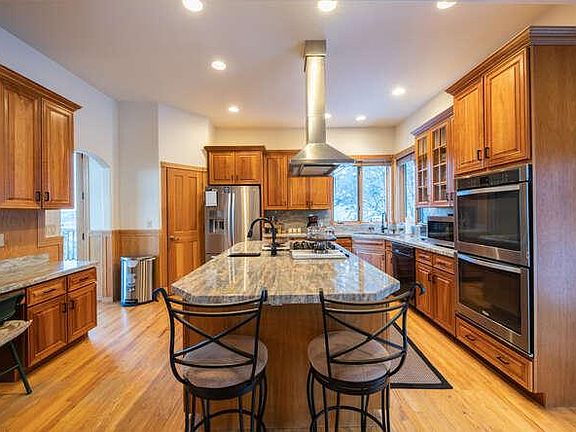 Kitchen w/Double Oven, Copper Sinks, Gaggenau Grille and Granite Desk