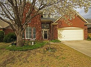 3871 Lakeview Ct, Addison, TX 75001