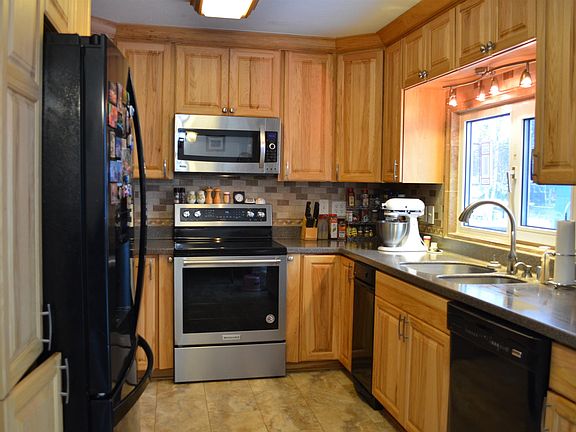 4th image of 2068 Bridgewater Dr