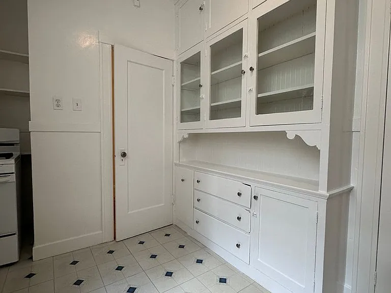 1230 Hyde St #744R — Photo 8