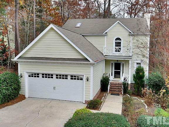 2nd image of 3 Wexford Dr
