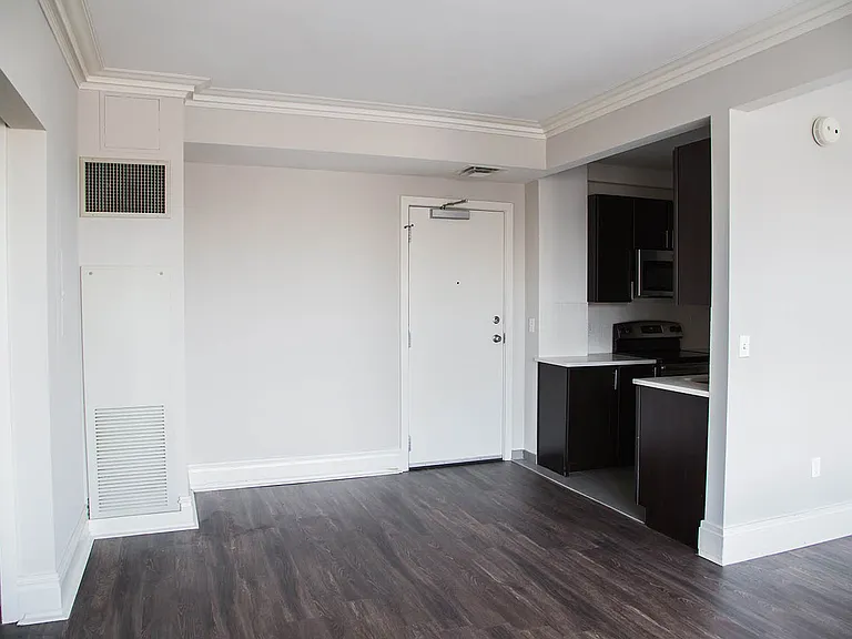 Dining/Living room