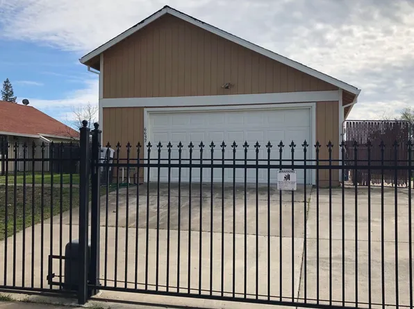 6632 Hometown Way, Sacramento, CA 95828