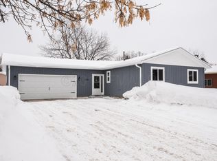 1536 23rd St S, Fargo, ND 58103