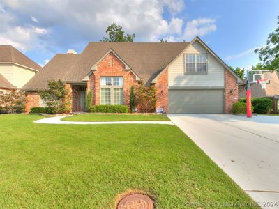 5618 E 80th Pl, Tulsa, OK, 74136