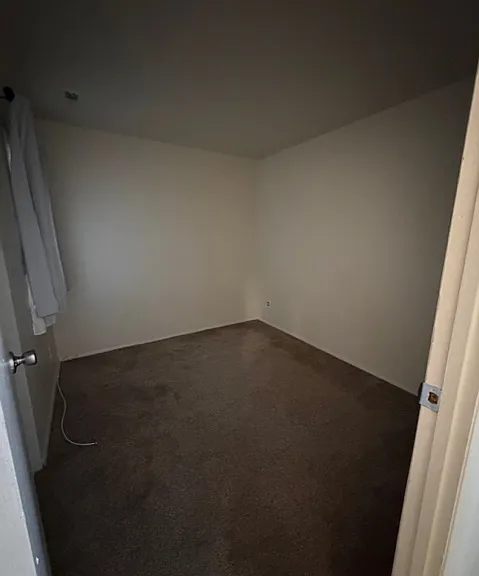 14 Sandra Rd — Photo 8