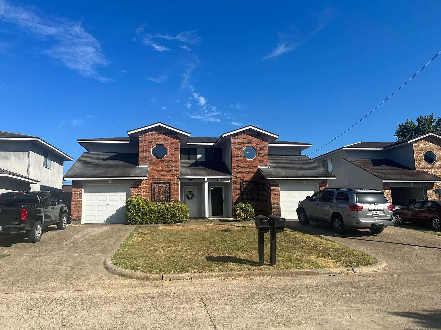 2 bed, 1.5 bath, $1,600 — Photo 1