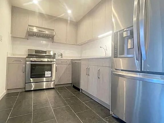 5th image of 144-38 35th Ave #1C