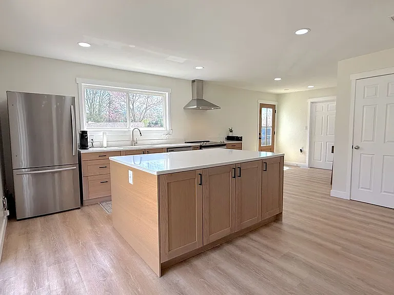 3385 S Duncan Rd — Photo 8