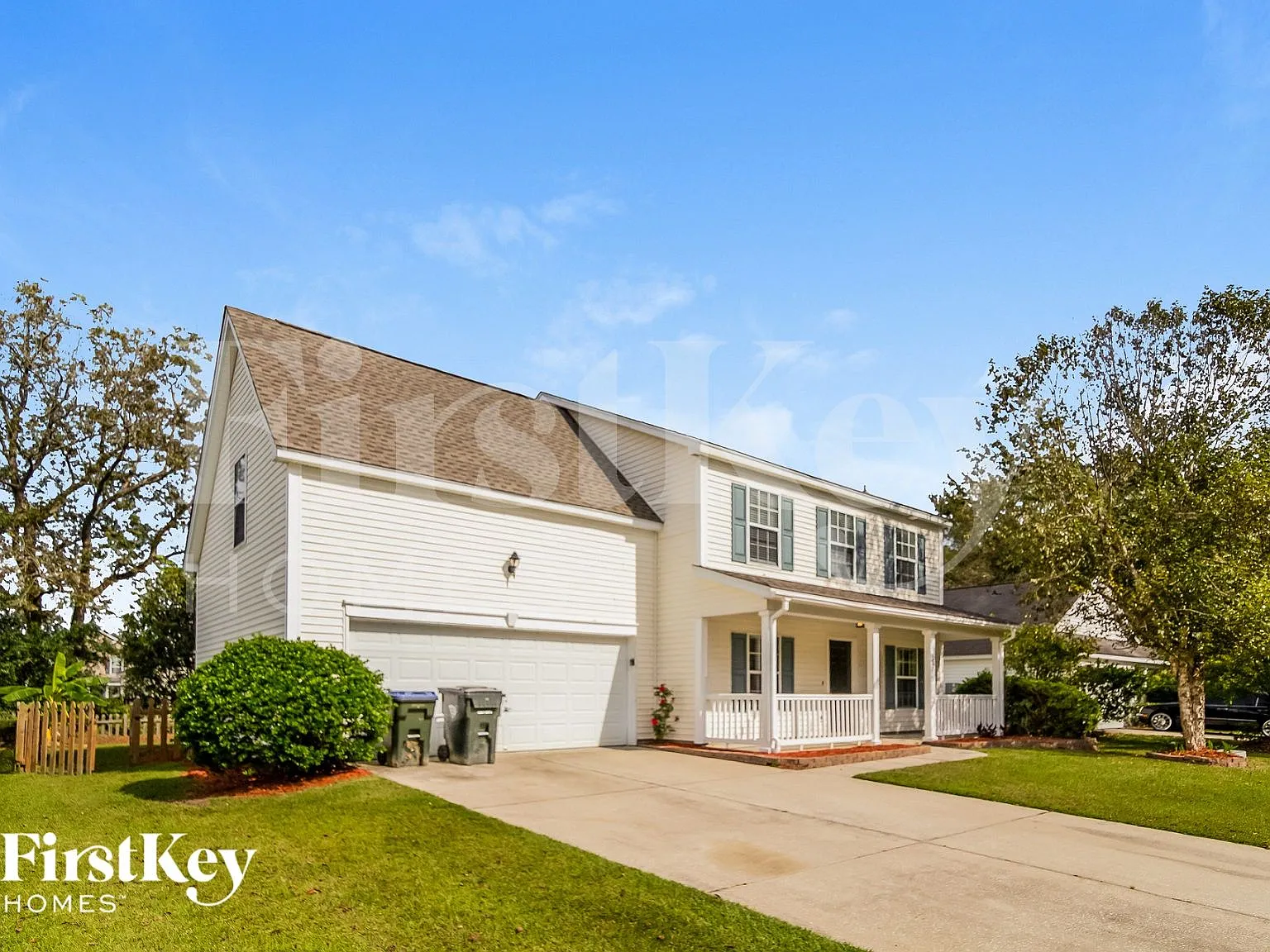 4 bed, 2.5 bath, 1988 sqft, $2,210 — Photo 2