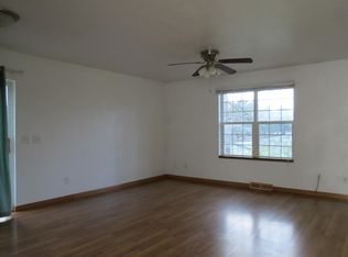 483 N 7th St #2, Muscoda, WI 53573