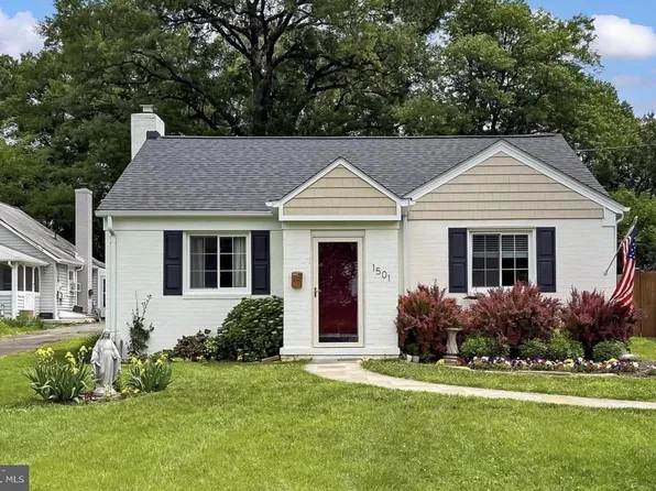 1501 S Randolph St, Arlington, VA 22204