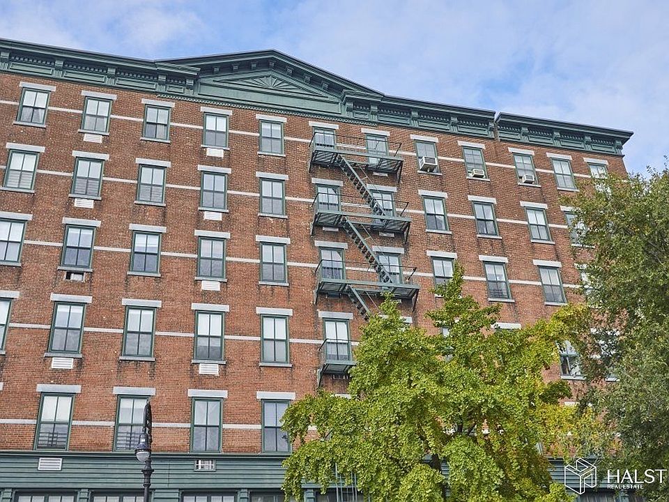 1st image of 771 Greenwich St #2A