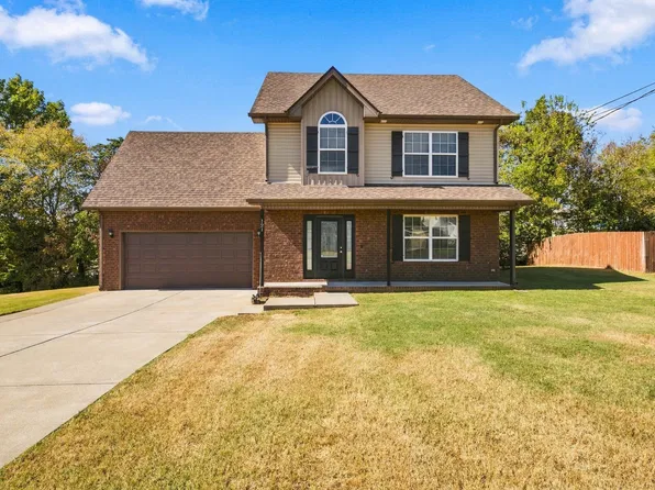 121 Pledge Ct, La Vergne, TN 37086