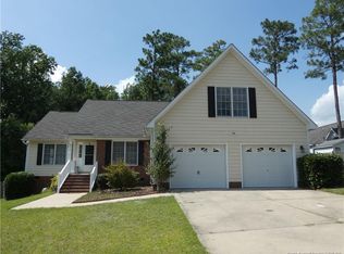 812 Spy Glass Dr, Fayetteville, NC 28311
