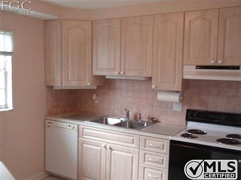 New kitchen cabinets