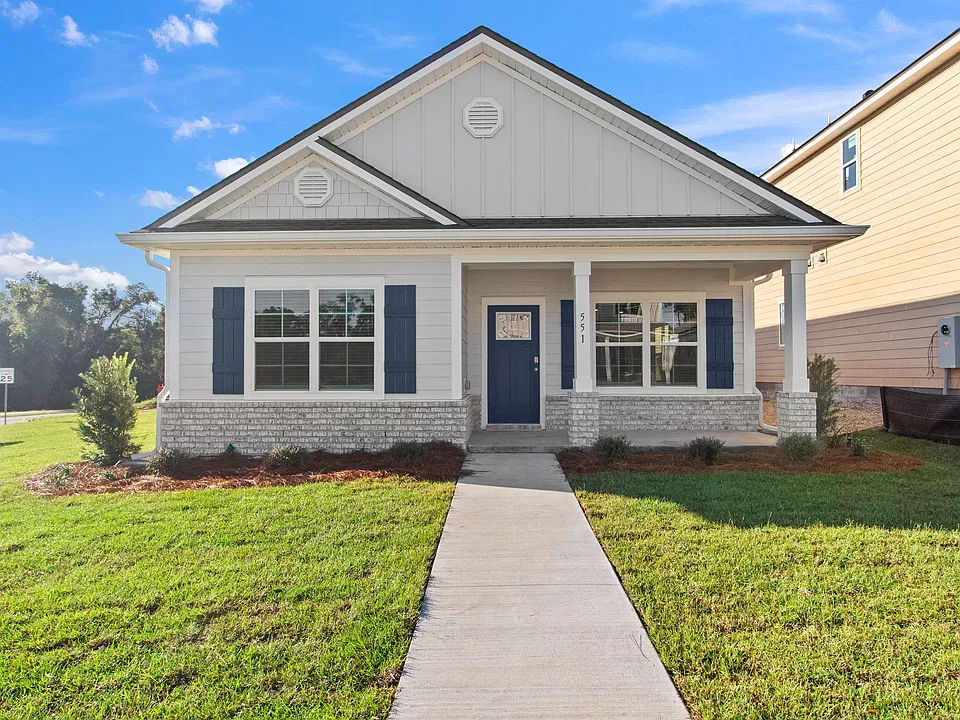 551 Bienville Pl