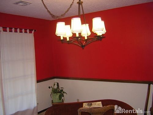 4th image of 3204 Crown Feathers Dr