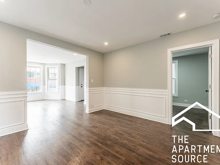 1923 N Pulaski Rd #1 — Photo 6