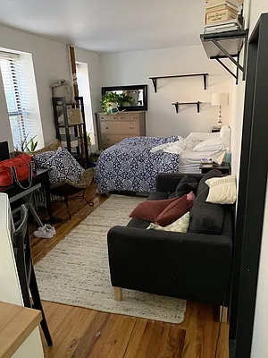 Rented by J Misrahi Realty Corp | media 4