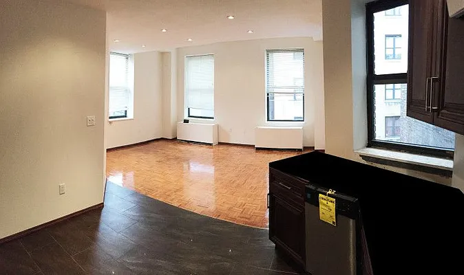 Rented by BLU Real Estate | media 35