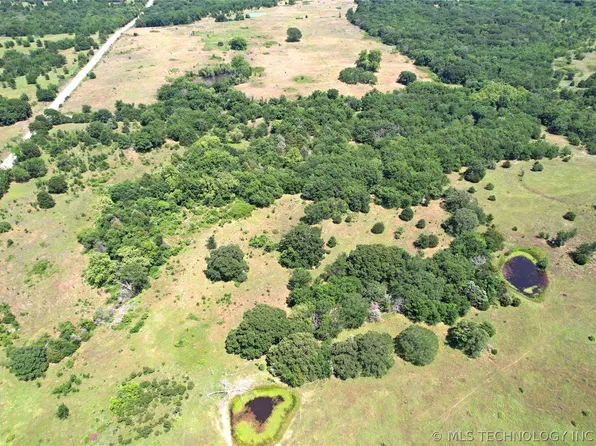 8 North Pkwy #122, Wetumka, OK 74883