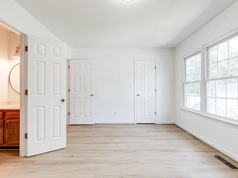 7826 Fitzgerald Ct — Photo 30