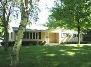 2654 Bildings Rd, De Pere, WI 54115